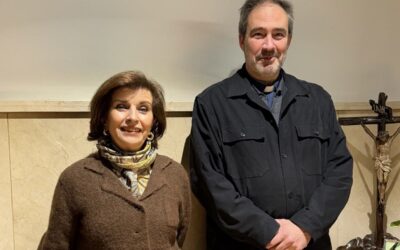 La Dra. Marta Pedraz imparte una sesión sobre afectividad y familia en la Facultad de Filosofía de la UESD