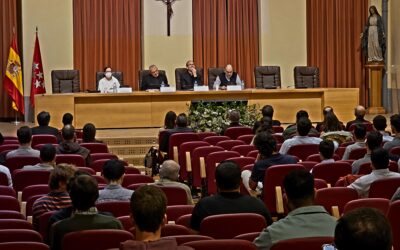 «El ministerio es la relación del ‘para vosotros’. Se es siempre para vosotros o no se es». La UESD reúne a sus facultades para abordar la identidad relacional del presbítero