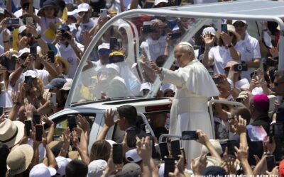 Gabriel Richi reflexiona en ABC sobre el viaje del Papa a España: una llamada a “alzar la mirada” hacia Cristo presente aquí y ahora en la Iglesia